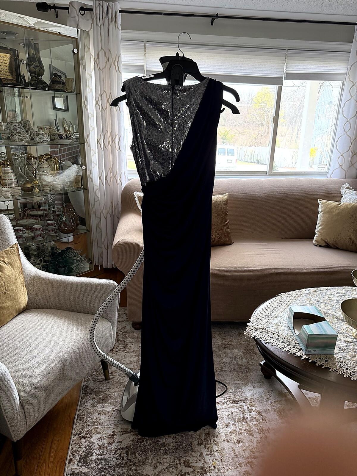 Adrianna Papell Navy Silver One Shoulder Evening Gown Size 10 Worn Once
