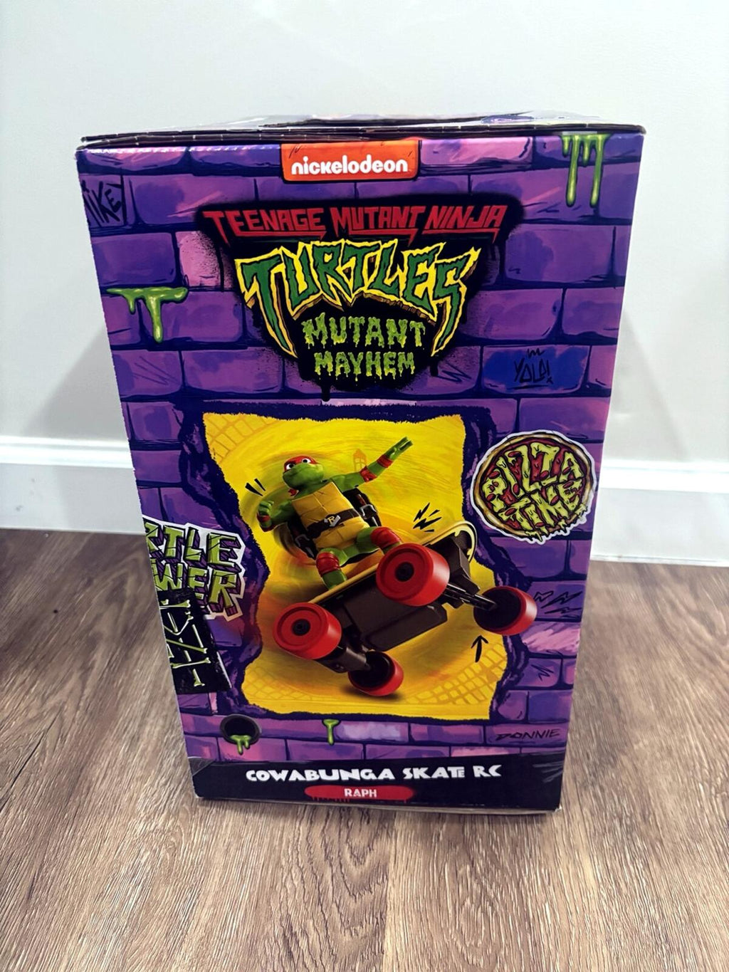TMNT Mutant Mayhem Cowabunga Skate RC Raph Large New In Box