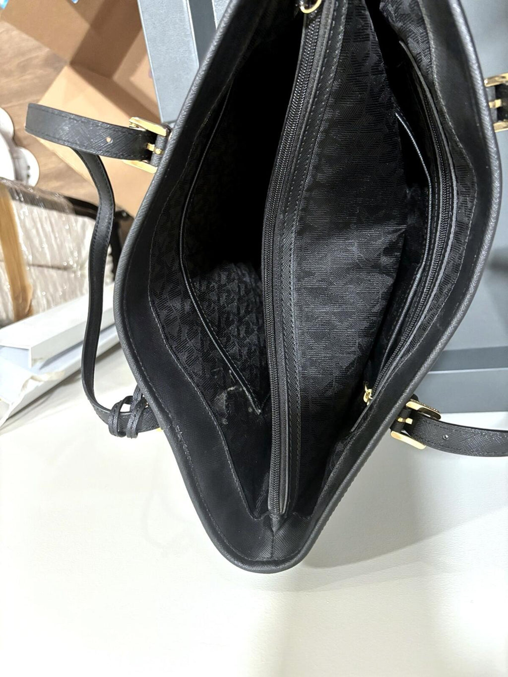 Michael Kors Black Tote Bag Gold Hardware Large Pocket Barely Used