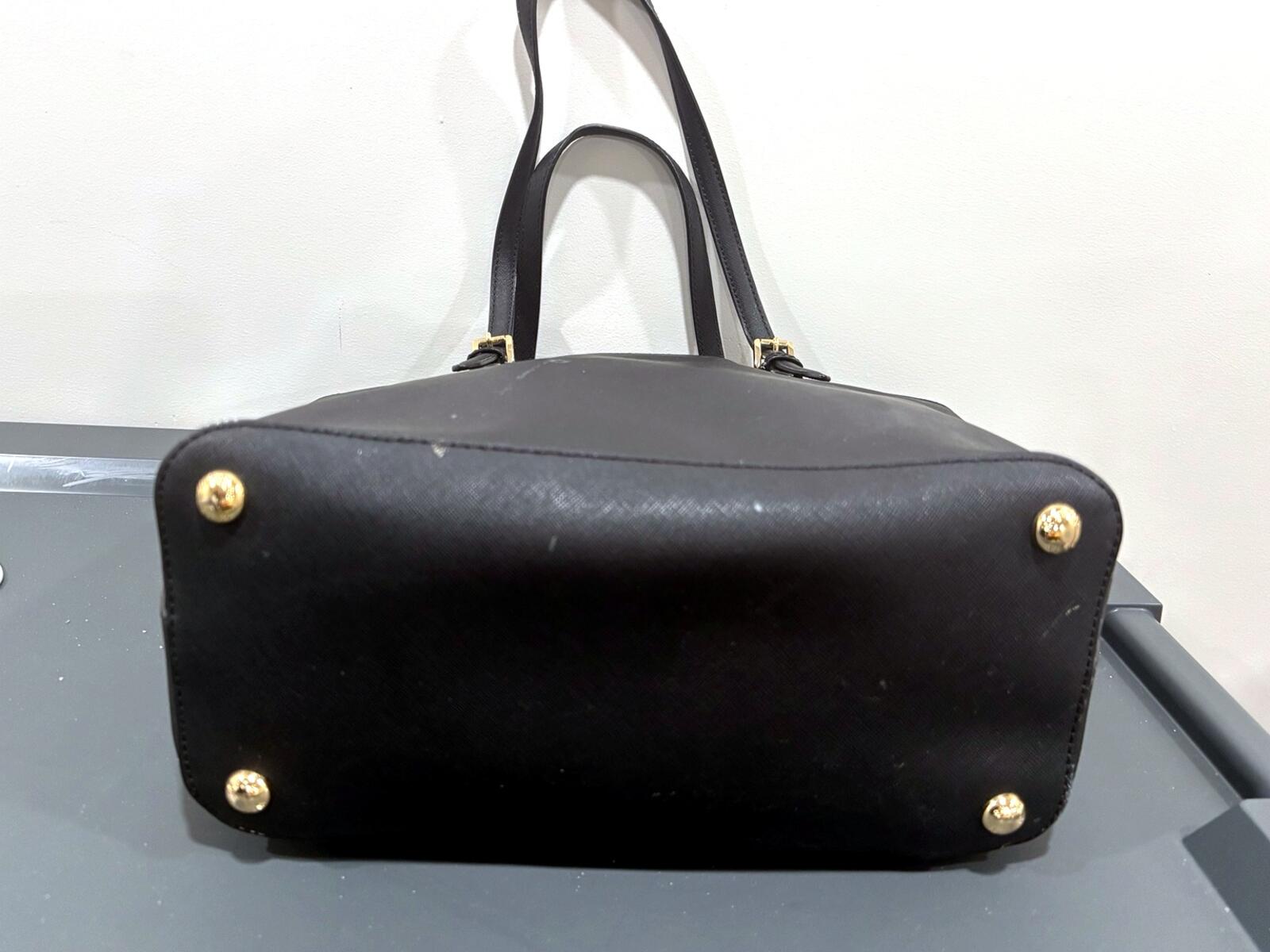 Michael Kors Black Tote Bag Gold Hardware Large Pocket Barely Used