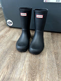 Kids size 12US (11UK) Hunter Rain Boots – Black Matte Short Wellington Boot