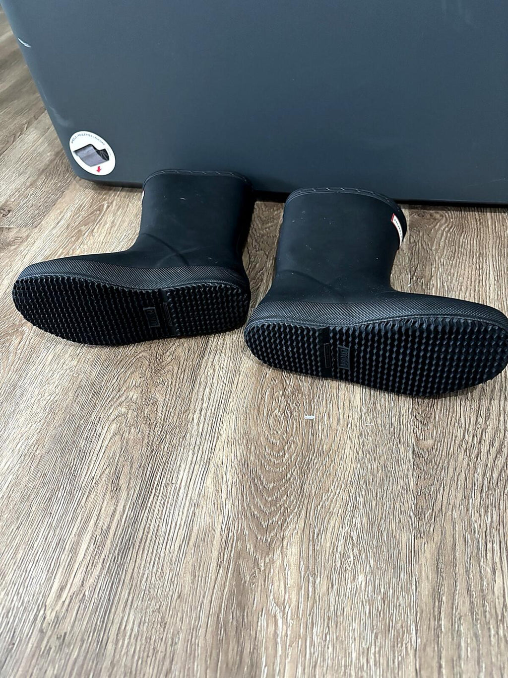 Kids size 12US (11UK) Hunter Rain Boots – Black Matte Short Wellington Boot