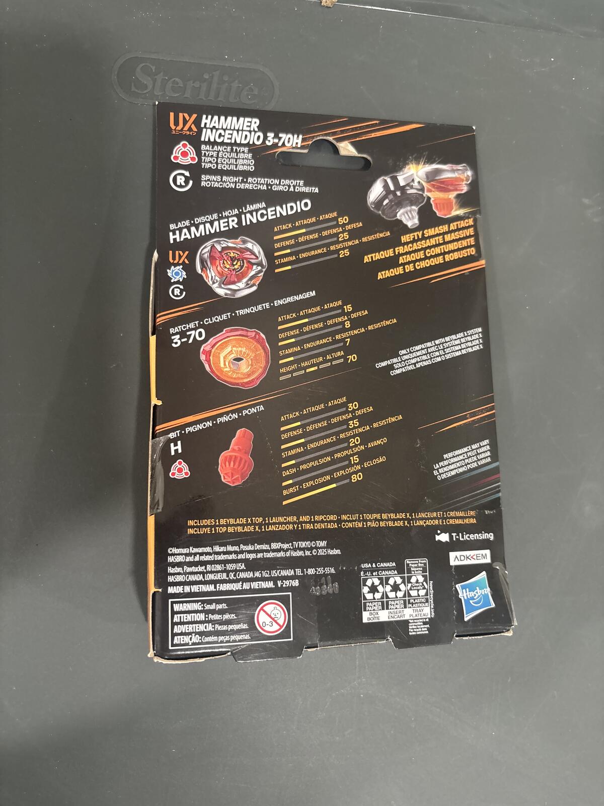 Beyblade X Hammer Incendio 3-70H Starter Pack