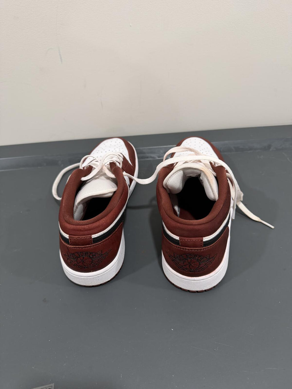 Nike Air Jordan 1 Low Brown/White/Black Leather Sneakers Size 9.5