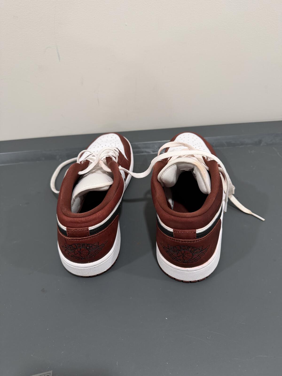 Nike Air Jordan 1 Low Brown/White/Black Leather Sneakers Size 9.5