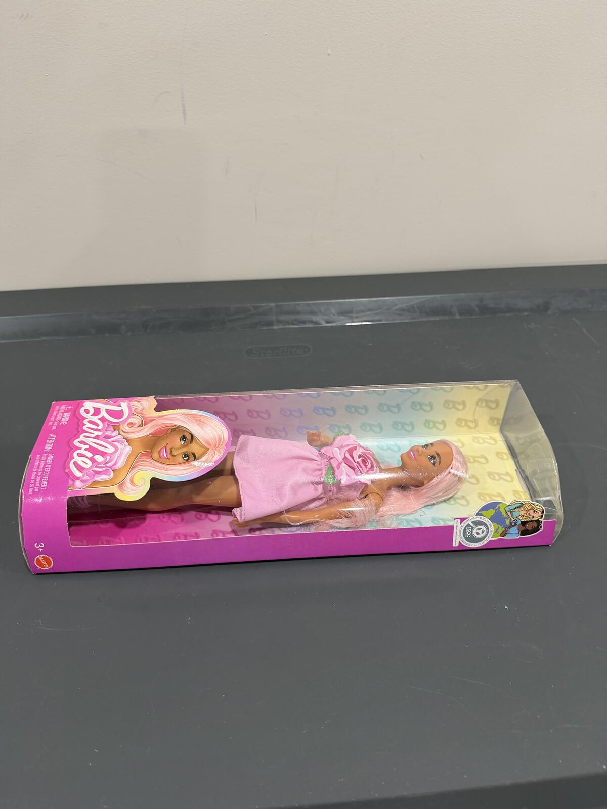Barbie Pink Hair Fashion Doll in Pink Dress New in Box