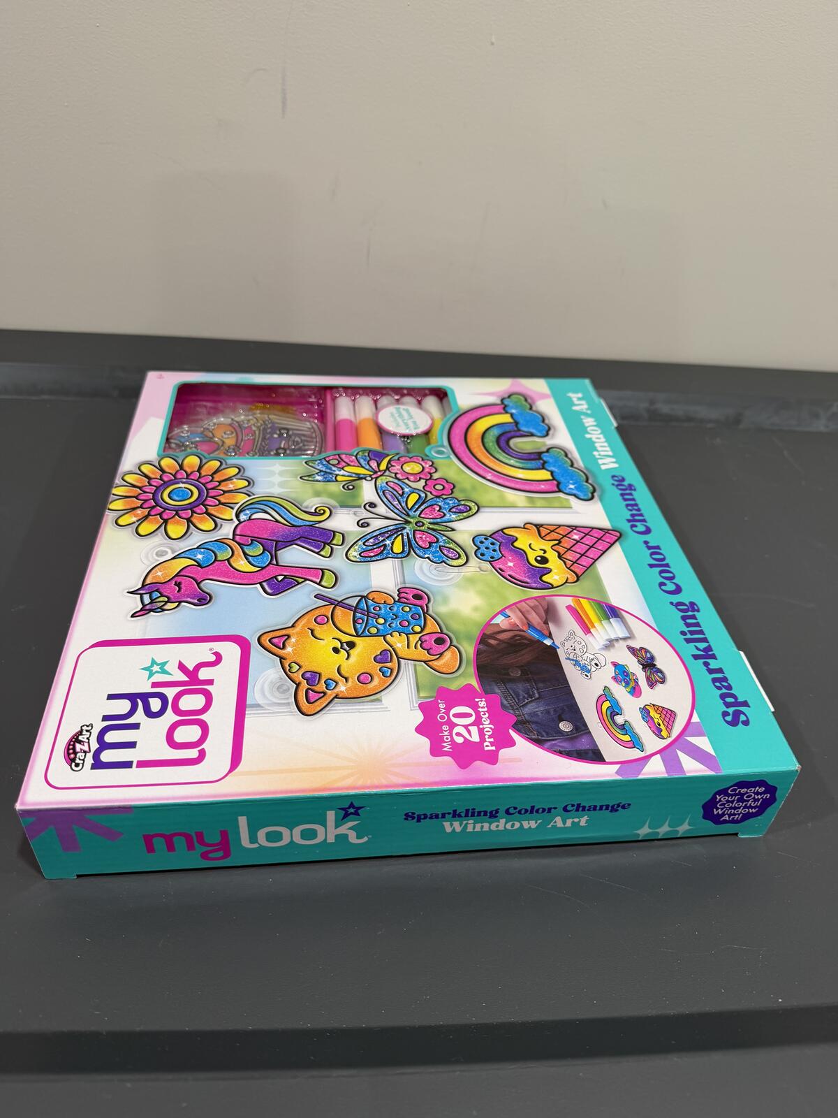My Look Sparkling Color Change Window Art Craft Kit with 20 Projects